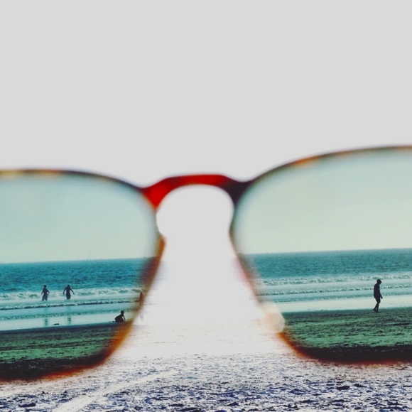 Meet your Posher, Jessica - Picture 1 of 1